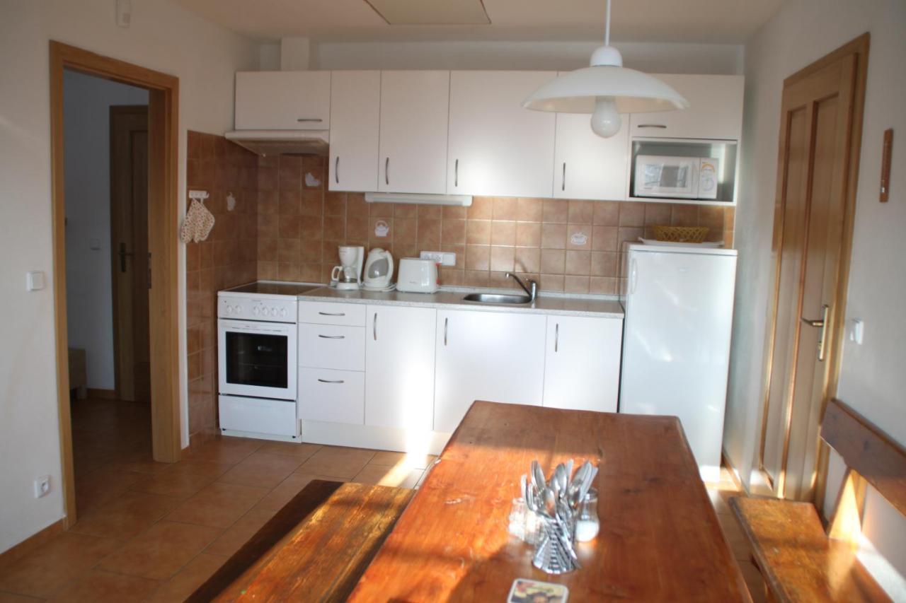 Apartmany Vydrysek Srní Exterior photo